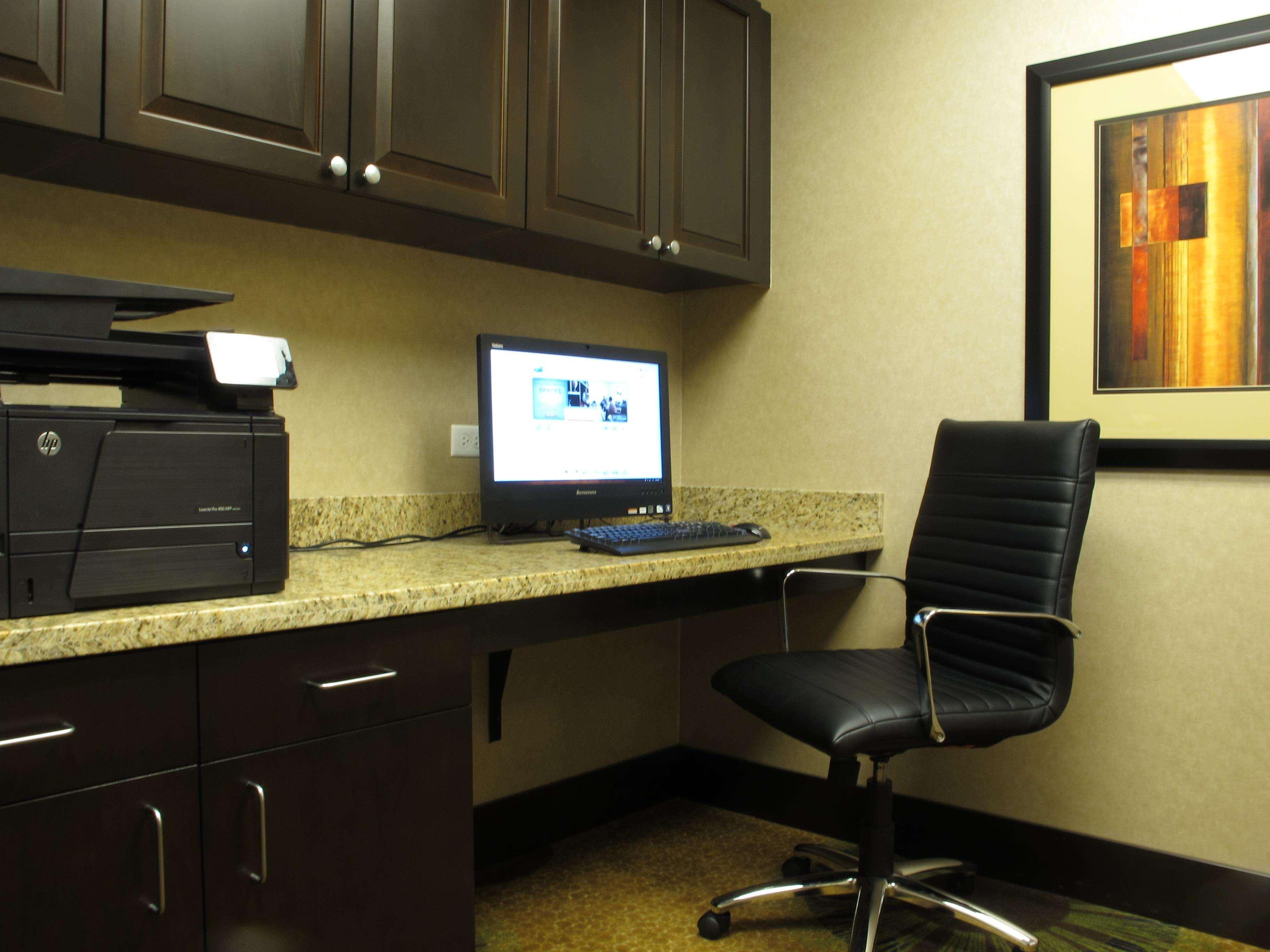 Homewood Suites By Hilton Coralville - Iowa River Landing Buitenkant foto