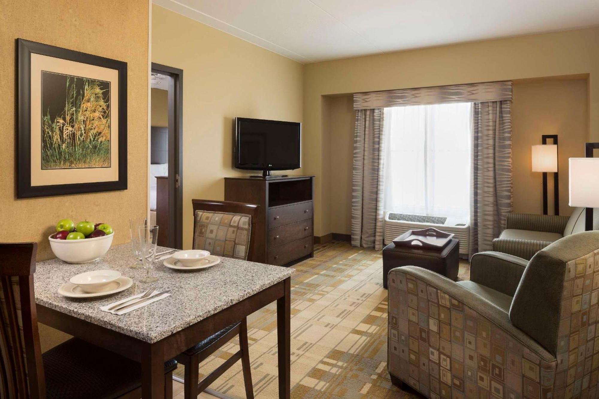 Homewood Suites By Hilton Coralville - Iowa River Landing Buitenkant foto