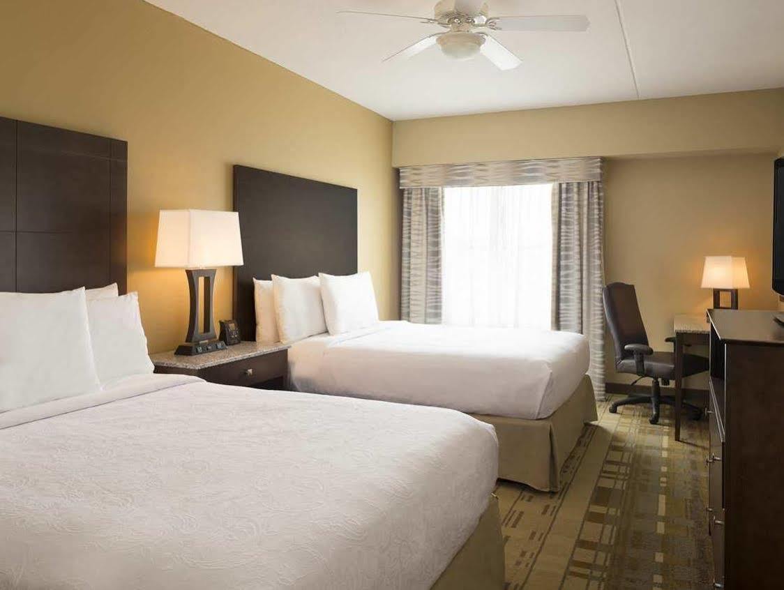 Homewood Suites By Hilton Coralville - Iowa River Landing Buitenkant foto